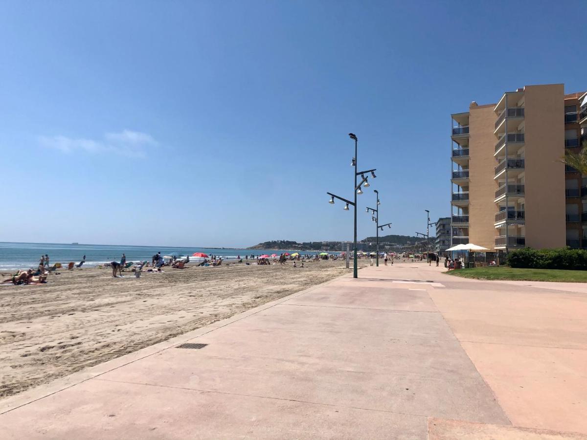 Pineda Beach 1A Linea De Mar & Parking La Pineda Buitenkant foto